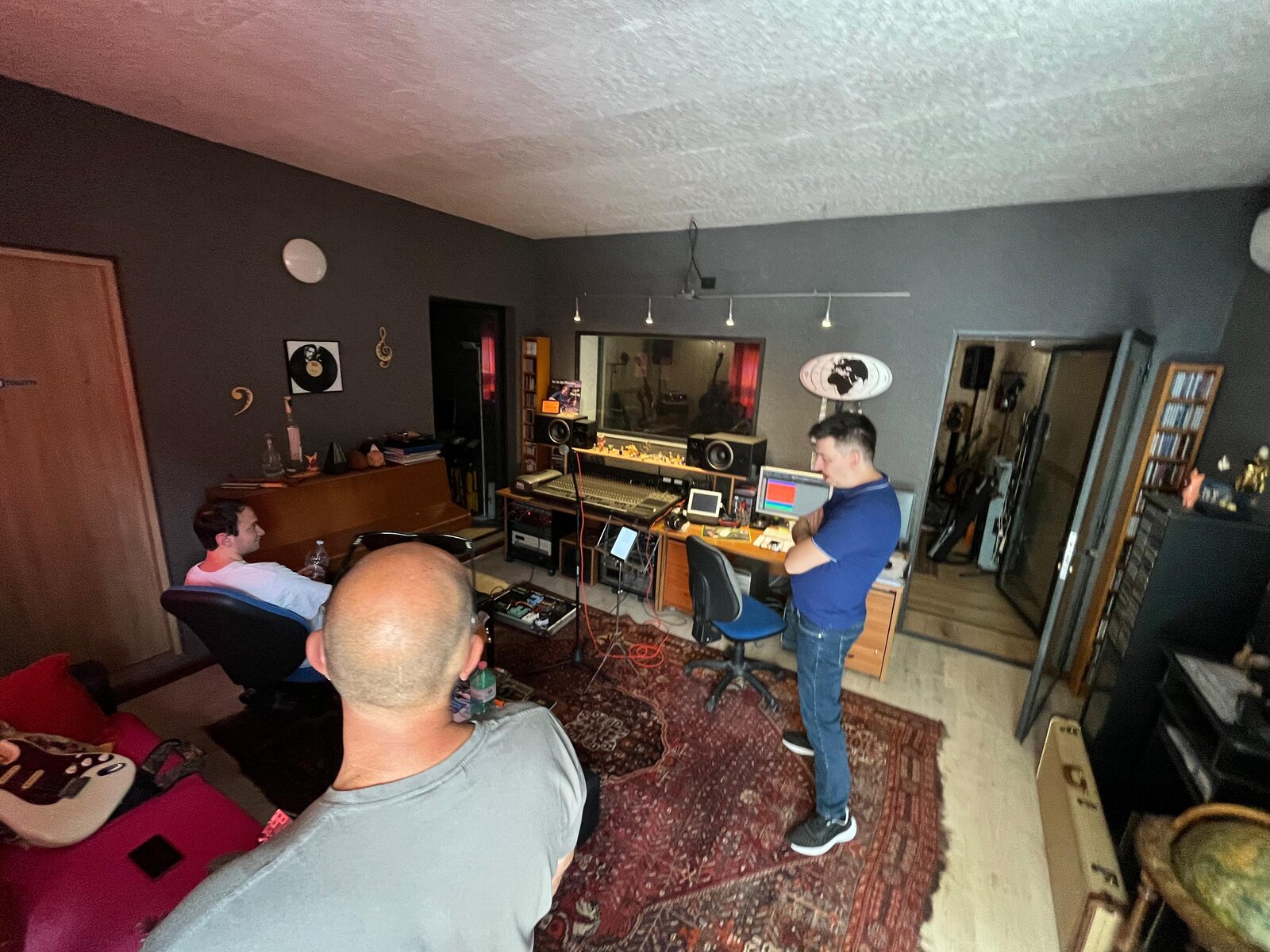 Sessione di registrazione in studio in Oltrepò Pavese